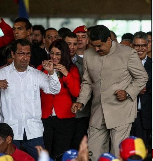 Adan y Maduro bailan 1
